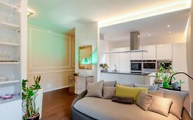 Galleria Eremitani Exclusive Elegant Apartment