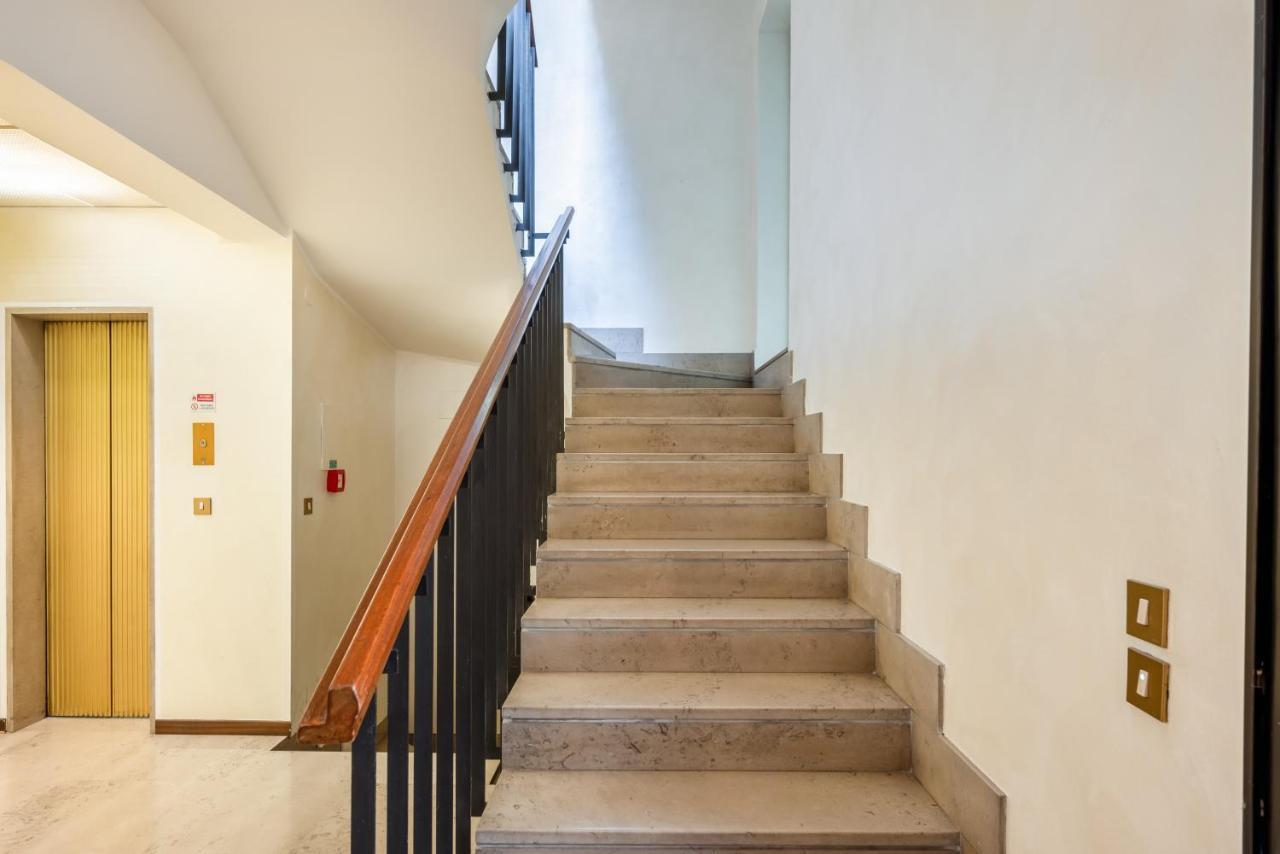 Galleria Eremitani Exclusive Elegant Apartment Padova Exterior photo